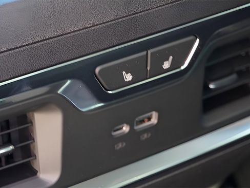 New 2026 GMC Sierra 1500 Denali w/ Denali Reserve Package image 34