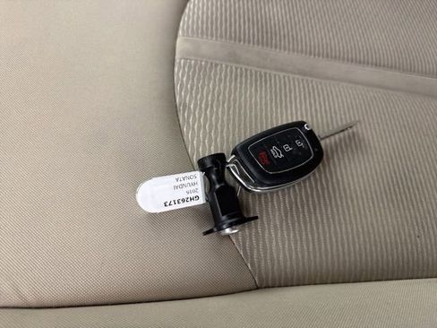 Used 2016 Hyundai Sonata SE FWD image 27