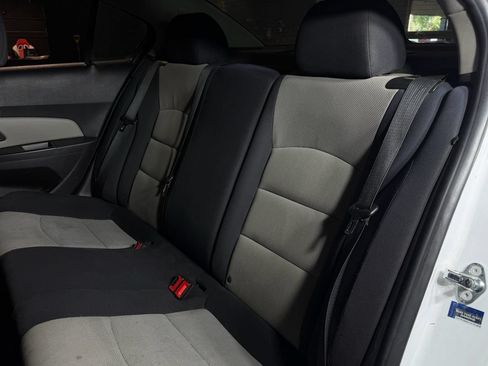 Used 2016 Chevrolet Cruze L FWD image 20