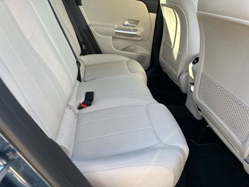 Certified 2023 Mercedes-Benz GLA 250 image 27