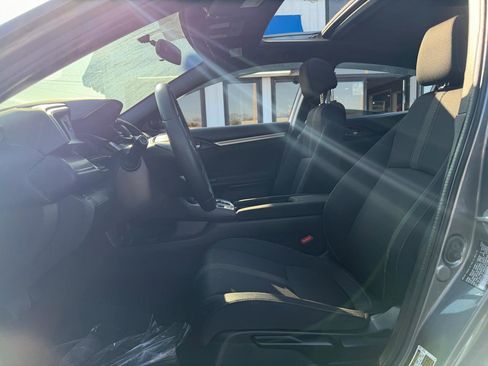 Used 2018 Honda Civic EX image 11