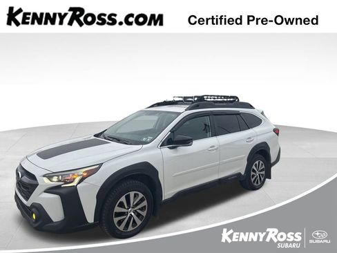 Used 2025 Subaru Outback Premium image 1