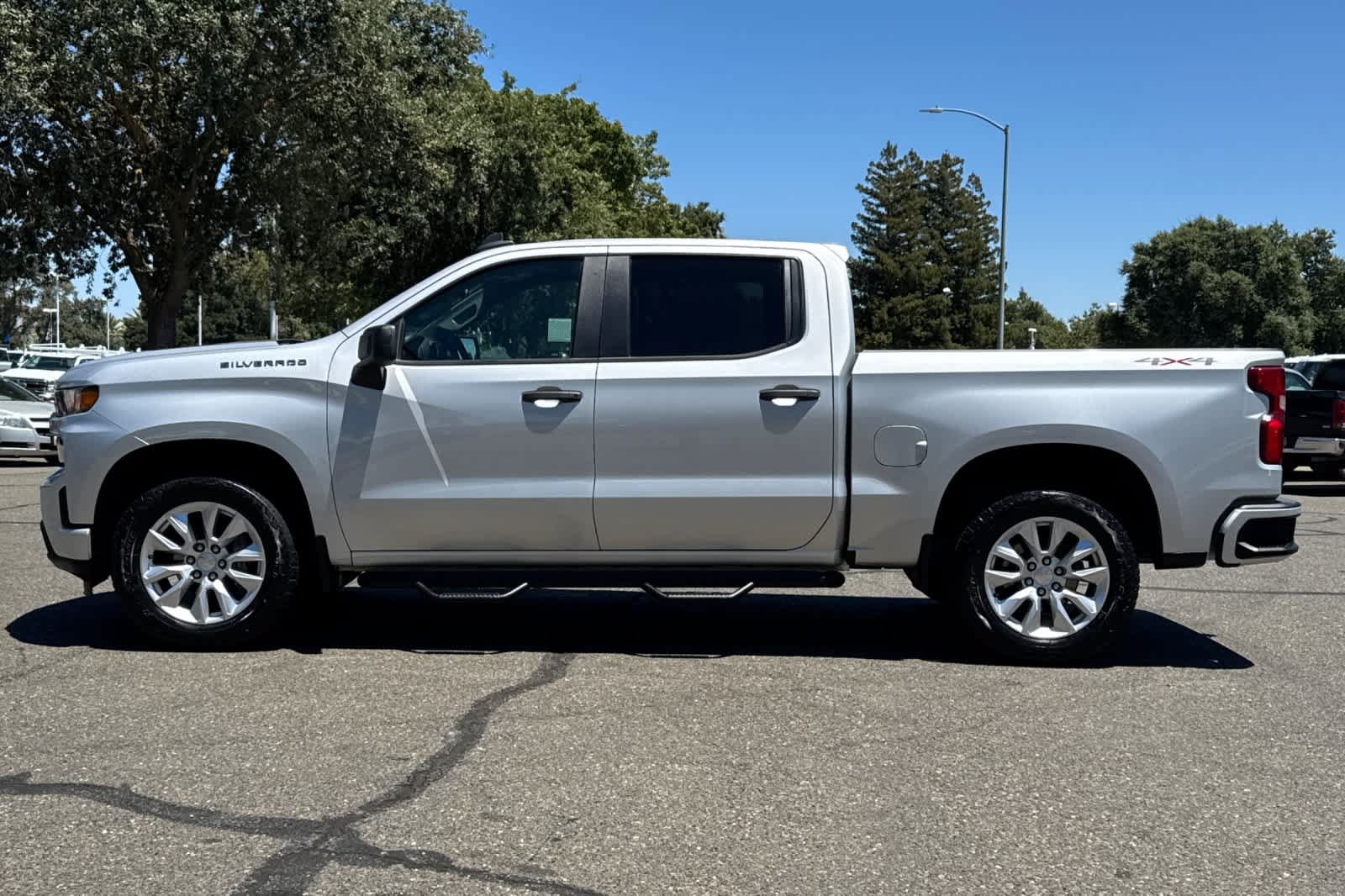 Used 2022 Chevrolet Silverado 1500 Custom AWD/4WD image 5