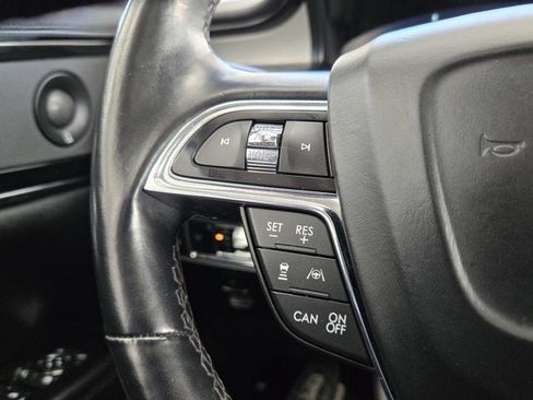 Used 2023 Lincoln Nautilus Reserve w/ Equipment Group 201A image 29