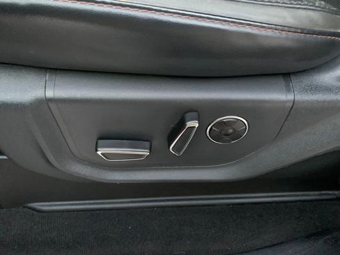 Used 2022 Ford F350 Platinum w/ Tremor Off-Road Package image 27