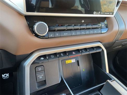 Used 2023 Toyota Tundra 1794 Edition image 29