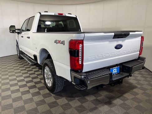 Used 2024 Ford F250 XLT w/ 360-Degree Camera Package AWD/4WD image 5
