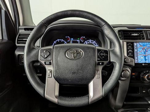 Certified 2022 Toyota 4Runner SR5 Premium image 29