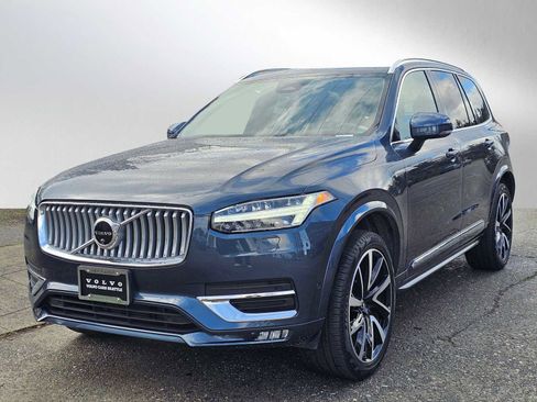 Certified 2024 Volvo XC90 B6 Ultimate w/ Protection Package Premier image 15