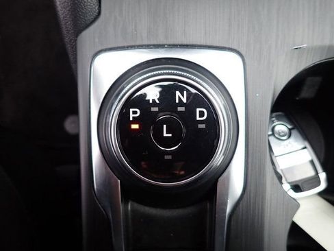 Certified 2025 Ford Escape Active AWD/4WD image 24