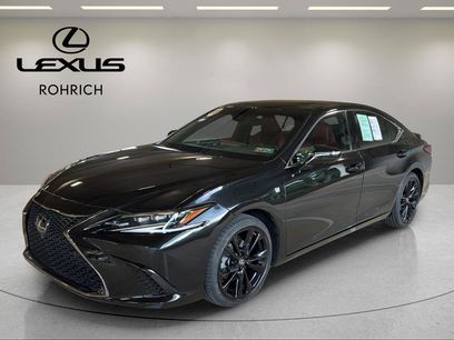 Used 2023 Lexus ES 350 F Sport w/ Accessory Package (Z2)