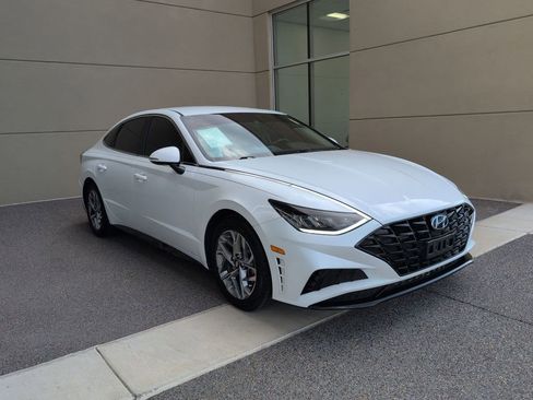 Used 2021 Hyundai Sonata SEL w/ Cargo Package image 15