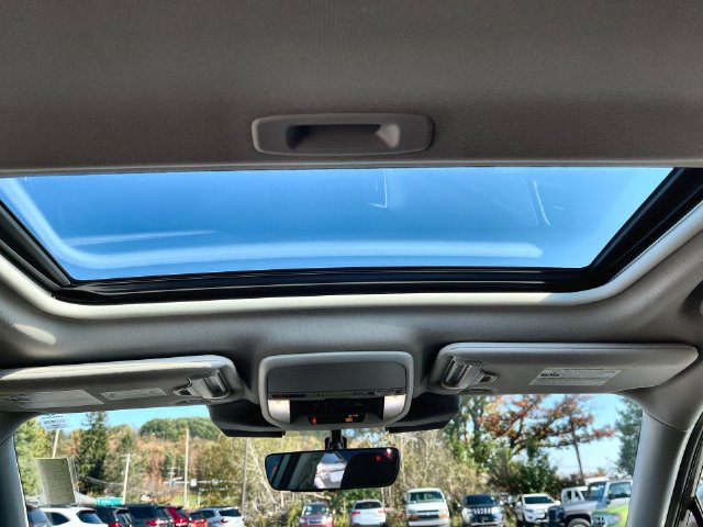 Certified 2024 Subaru Forester Premium AWD/4WD image 25