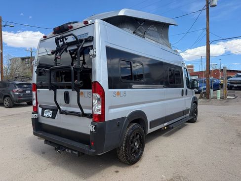 Used 2021 RAM ProMaster 2500 image 5