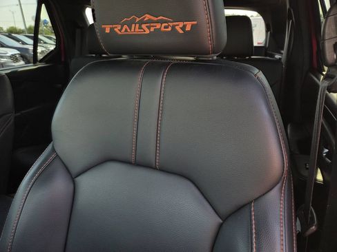 Used 2024 Honda Pilot TrailSport image 16