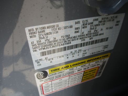 New 2026 Ford Expedition Active image 7