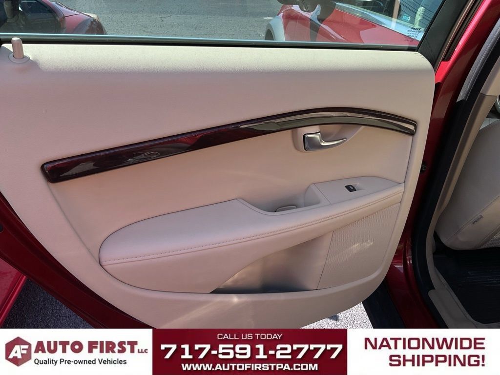 Used 2012 Volvo XC70 T6 AWD/4WD image 9