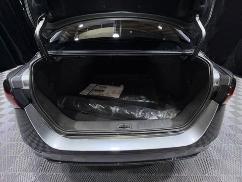 Certified 2025 Nissan Sentra S image 34