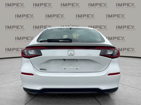 Used 2024 Honda Civic LX image 4