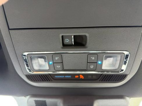 Used 2025 Ford F150 Lariat w/ Equipment Group 501A Mid AWD/4WD image 32
