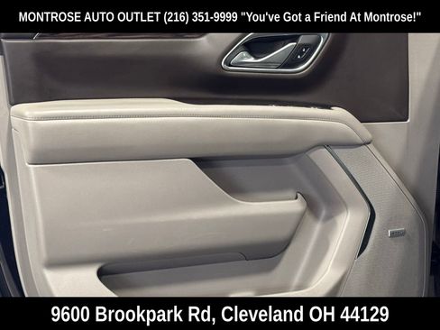 Used 2022 Chevrolet Tahoe Z71 w/ Z71 Off-Road Package AWD/4WD image 11