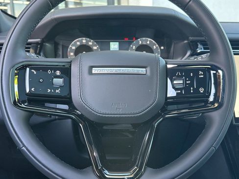 New 2026 Land Rover Range Rover Velar Dynamic SE image 16