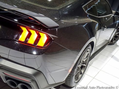 Used 2025 Ford Mustang Dark Horse RWD image 8