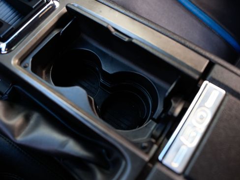 Used 2010 Ford Mustang GT image 42