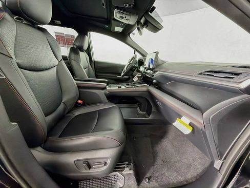 New 2026 Toyota Sienna XSE FWD image 27