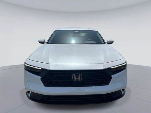 Certified 2023 Honda Accord EX image 9