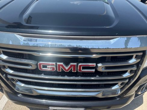 Used 2021 GMC Canyon AT4 w/ Driver Alert Package AWD/4WD image 4