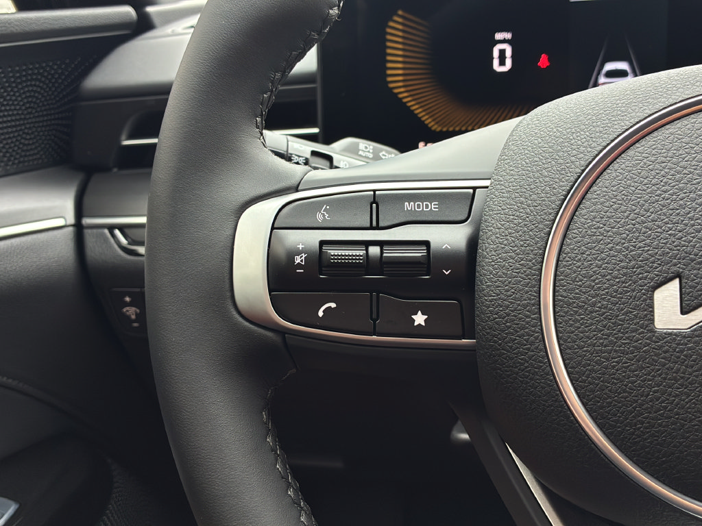 New 2026 Kia K5 GT-Line w/ GT-Line Premium Package FWD image 27