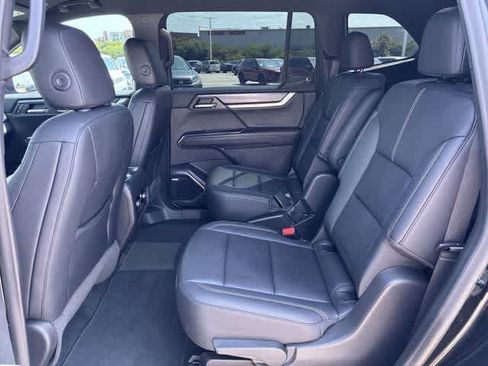 Used 2024 GMC Acadia Elevation AWD/4WD image 20