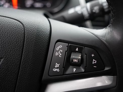 Used 2019 Chevrolet Trax LT w/ LT Convenience Package image 26