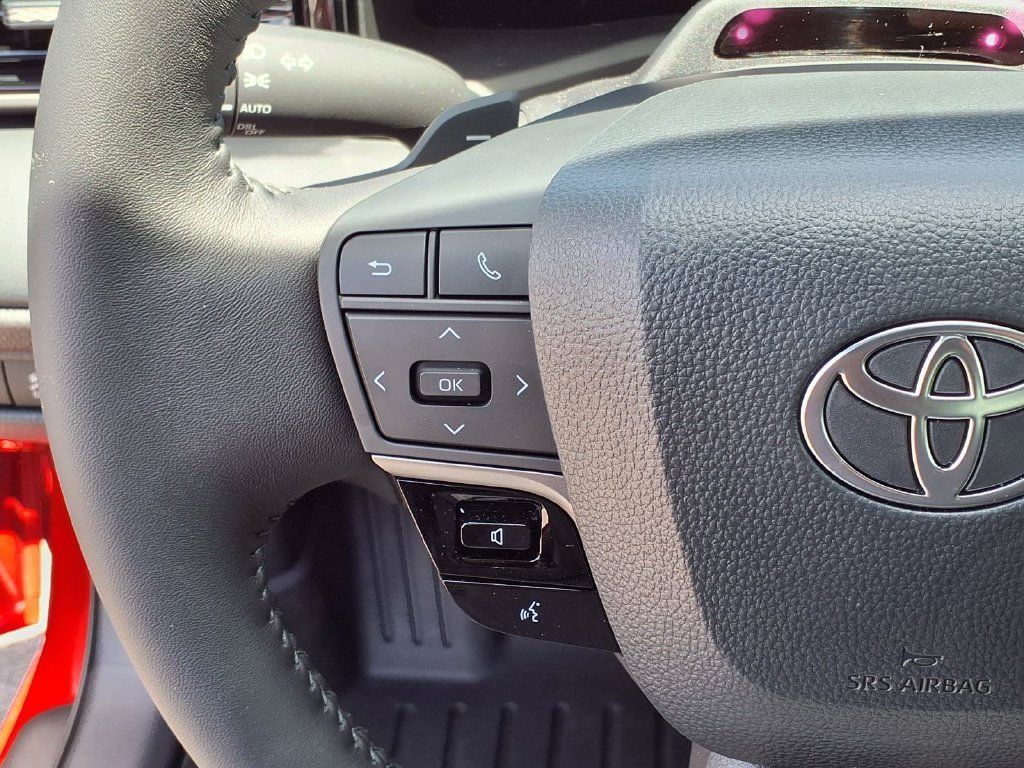 Used 2026 Toyota Camry XSE w/ Premium Plus Package FWD image 33