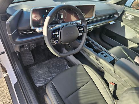 New 2025 Hyundai Ioniq 6 SEL image 16