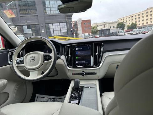 Certified 2025 Volvo V60 B5 Cross Country Plus image 19
