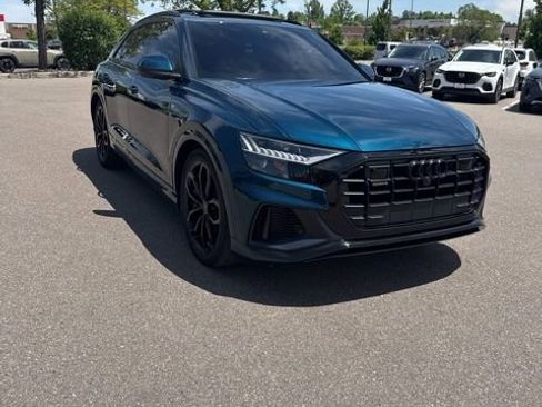 Used 2021 Audi Q8 Prestige w/ Prestige Package AWD/4WD image 3