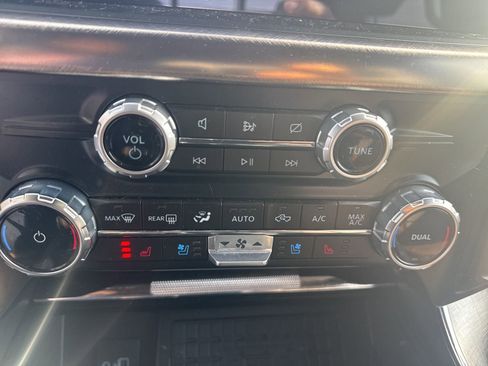 Used 2023 Ford F150 King Ranch w/ Equipment Group 601A High image 8