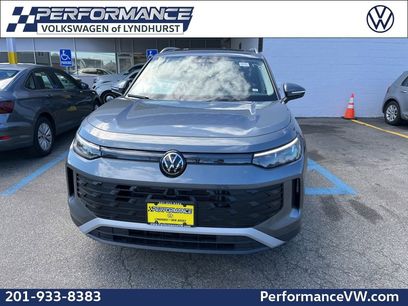 New 2026 Volkswagen Tiguan SE