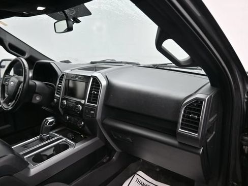 Used 2015 Ford F150 XLT w/ Equipment Group 302A Luxury AWD/4WD image 8
