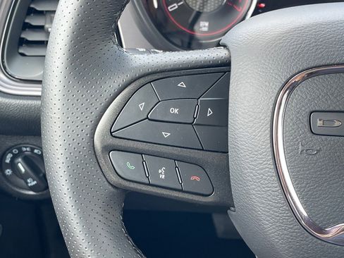 Used 2023 Dodge Challenger SXT w/ Blacktop Package image 15