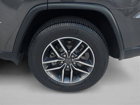 Used 2020 Jeep Grand Cherokee Limited RWD image 20