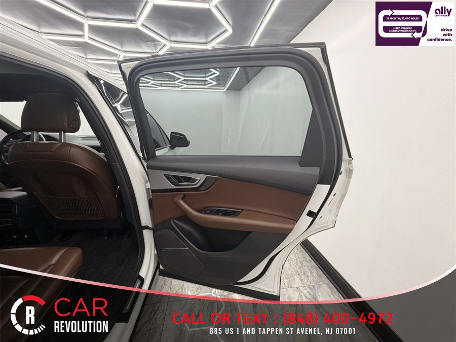 Used 2018 Audi Q7 2.0T Premium Plus AWD/4WD image 44