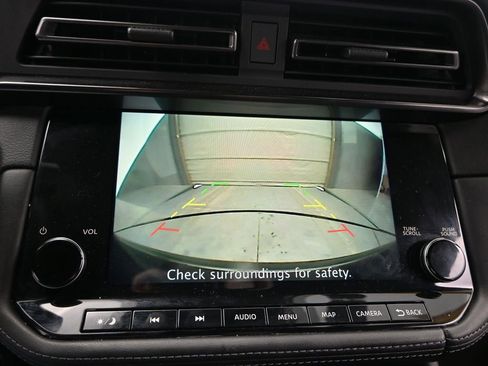 Used 2024 Nissan Z Performance w/ Floor Mat Package image 24