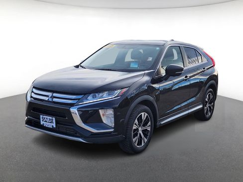 Used 2018 Mitsubishi Eclipse Cross SEL image 2