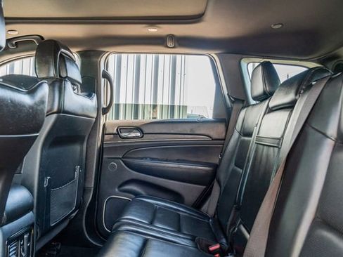 Used 2020 Jeep Grand Cherokee High Altitude image 37