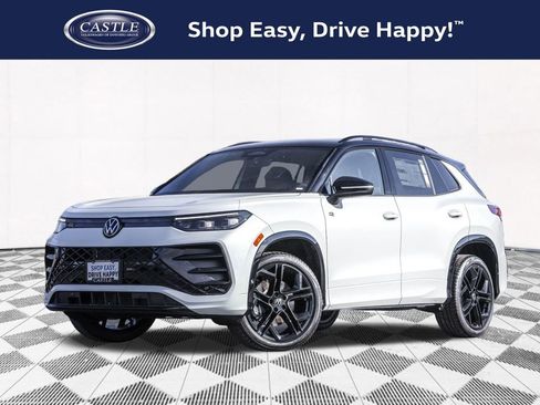 New 2025 Volkswagen Tiguan SE R-Line image 1