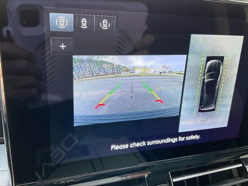 Used 2020 Lincoln Navigator L Black Label w/ Cargo Convenience Package image 21