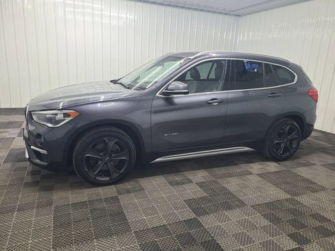 Used 2018 BMW X1 xDrive28i AWD/4WD image 9
